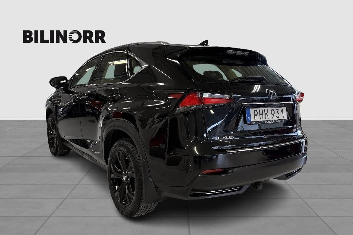 Lexus NX 300h 2017, bild 4/10
