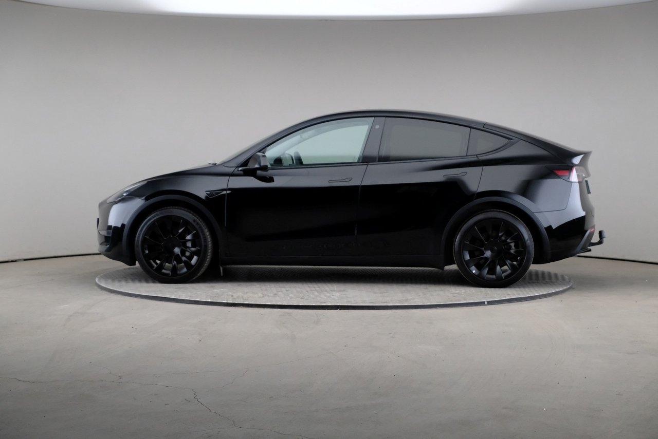 Tesla Model Y 2023, bild 4/10