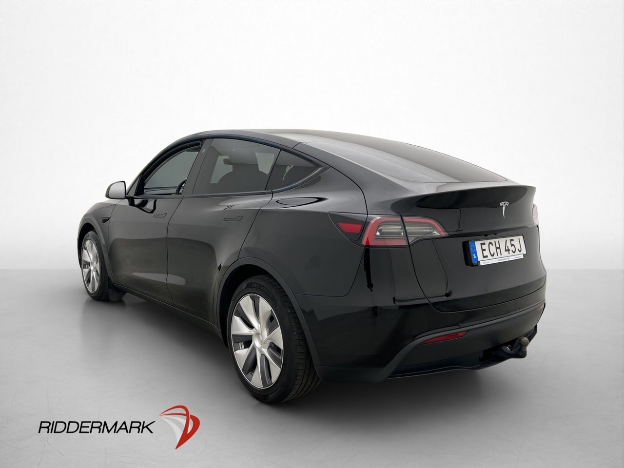 Tesla Model Y Standard Range Pano Drag 2023, photo 6/10