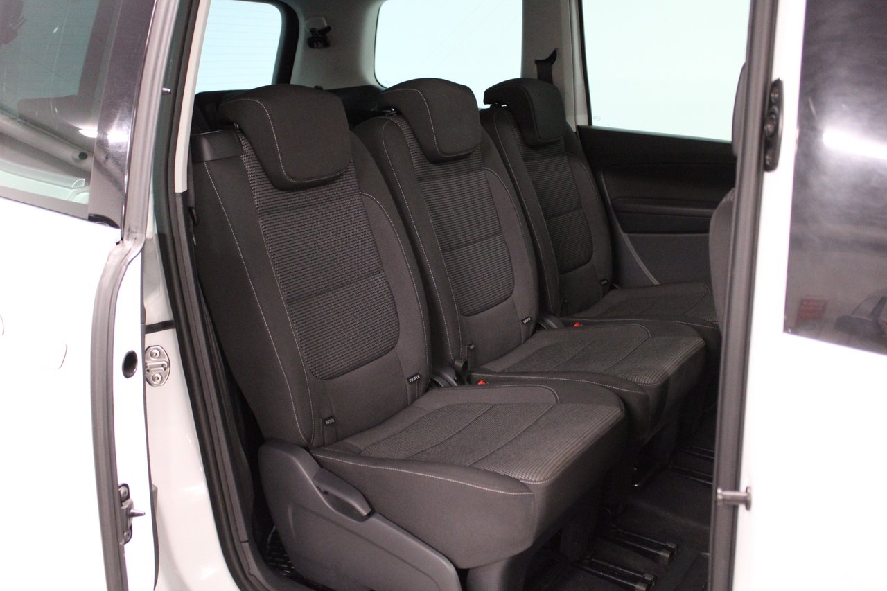 Volkswagen Sharan 2019, bild 6/10