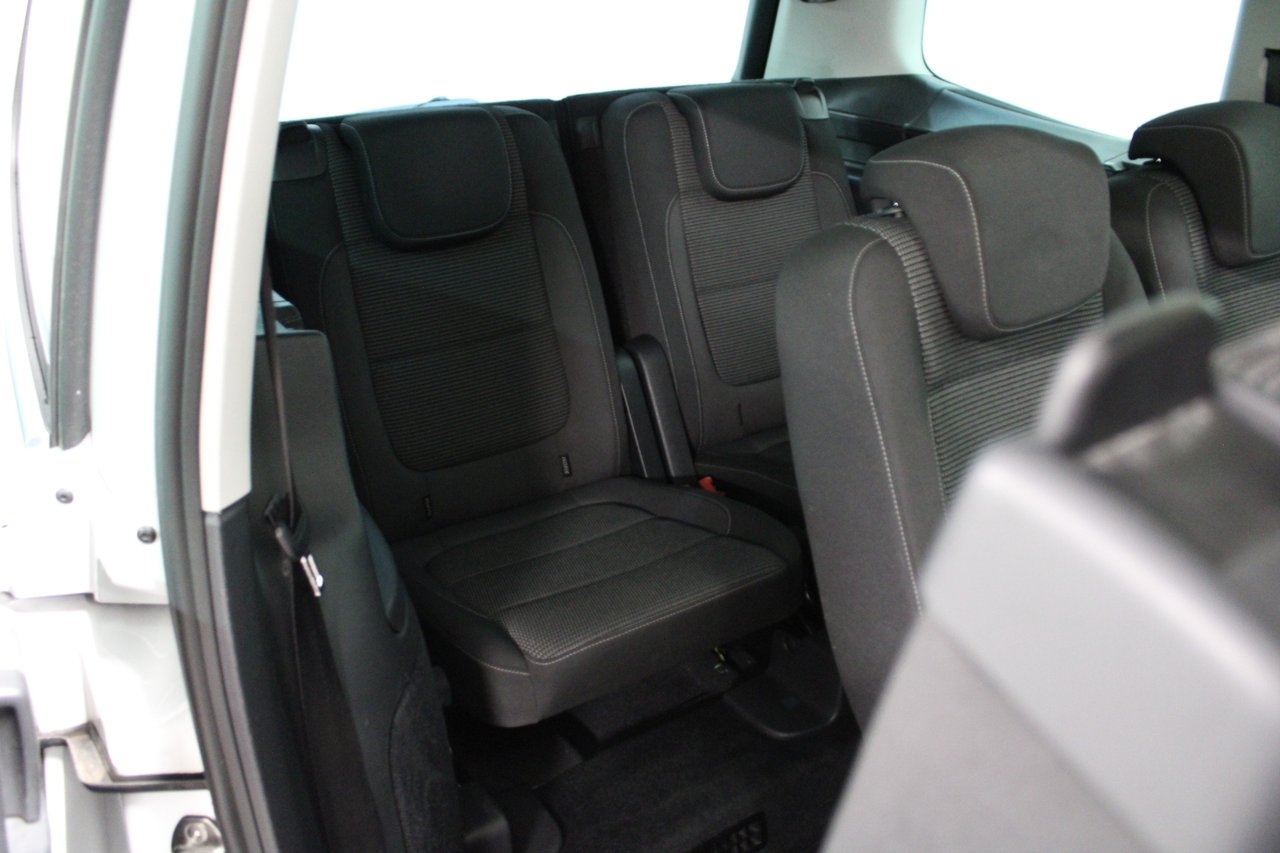 Volkswagen Sharan 2019, bild 7/10
