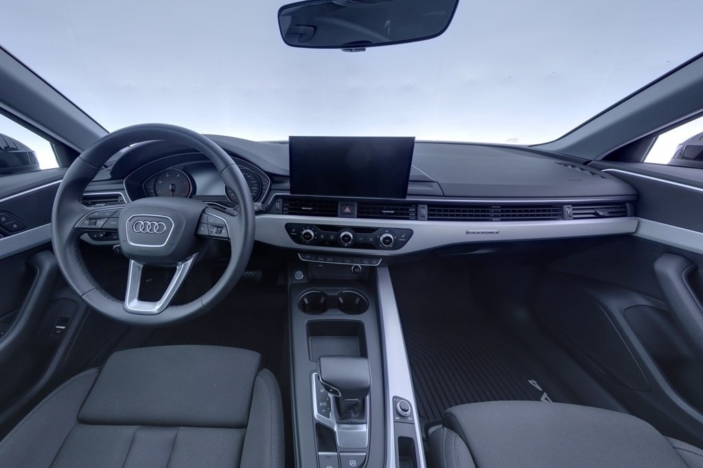 Audi A4 2023, bild 7/23