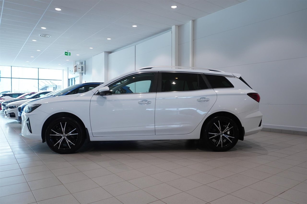 MG MG5 Standard Range Luxury 360° Elstol 2022, bild 3/10