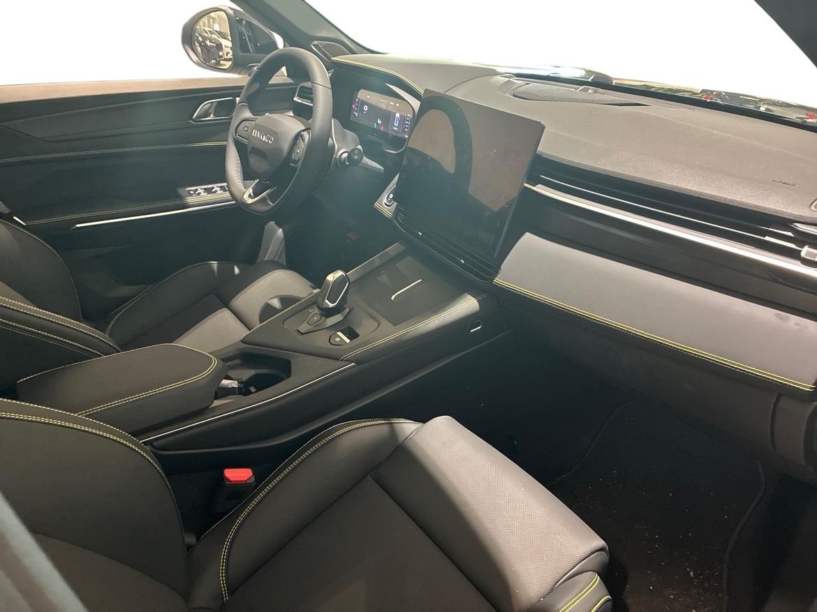 Lynk & Co 01 More PHEV 2026, bild 4/10