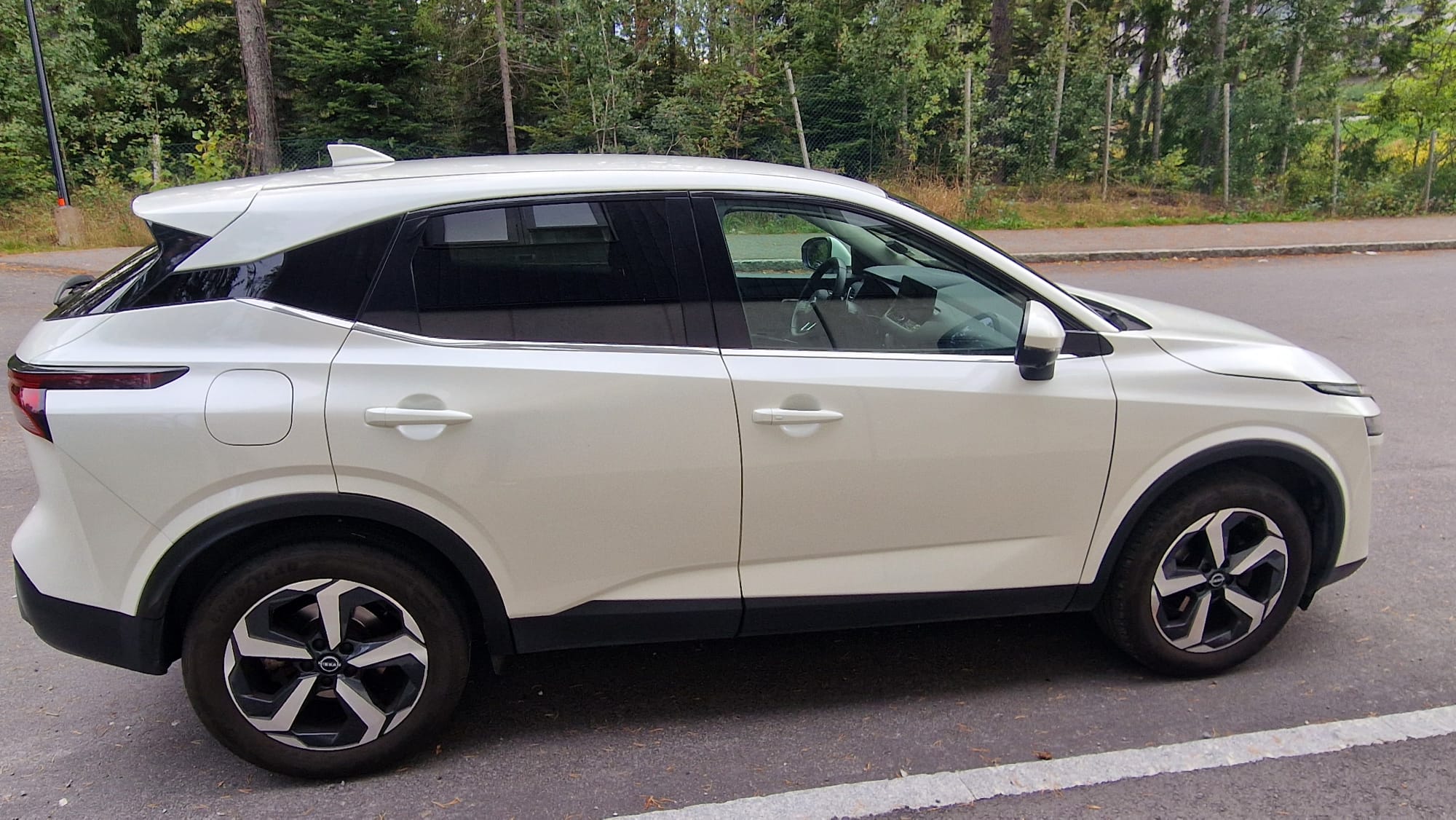 Nissan Qashqai 1.3 DIG-T XTRONIC-CVT 2023, photo 3/10