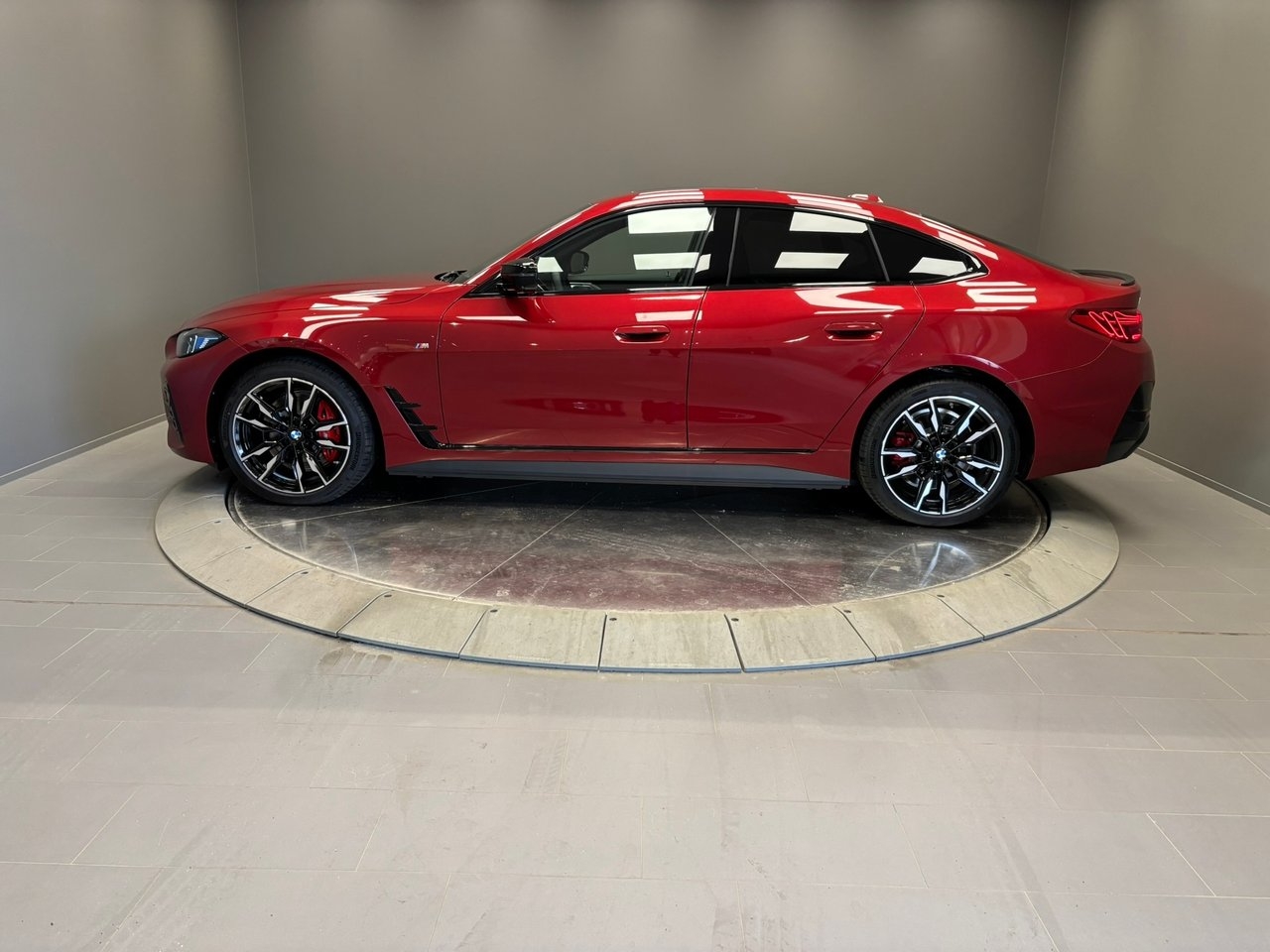 BMW i4 2026, kuva 2/10
