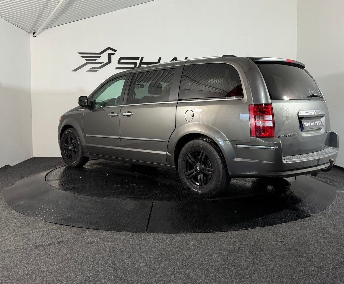 Chrysler Grand Voyager 3.8 V6 2010, photo 5/10