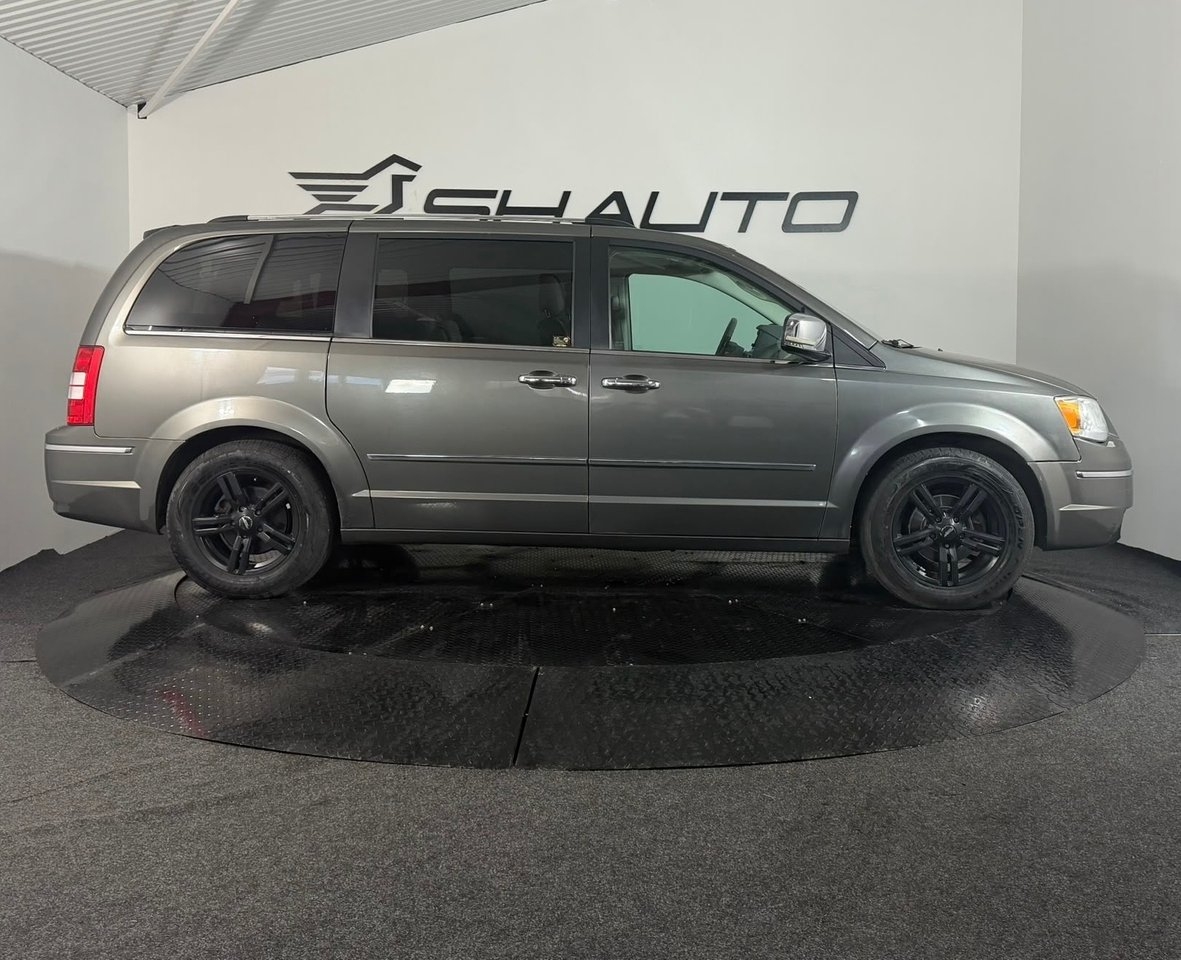 Chrysler Grand Voyager 3.8 V6 2010, photo 3/10