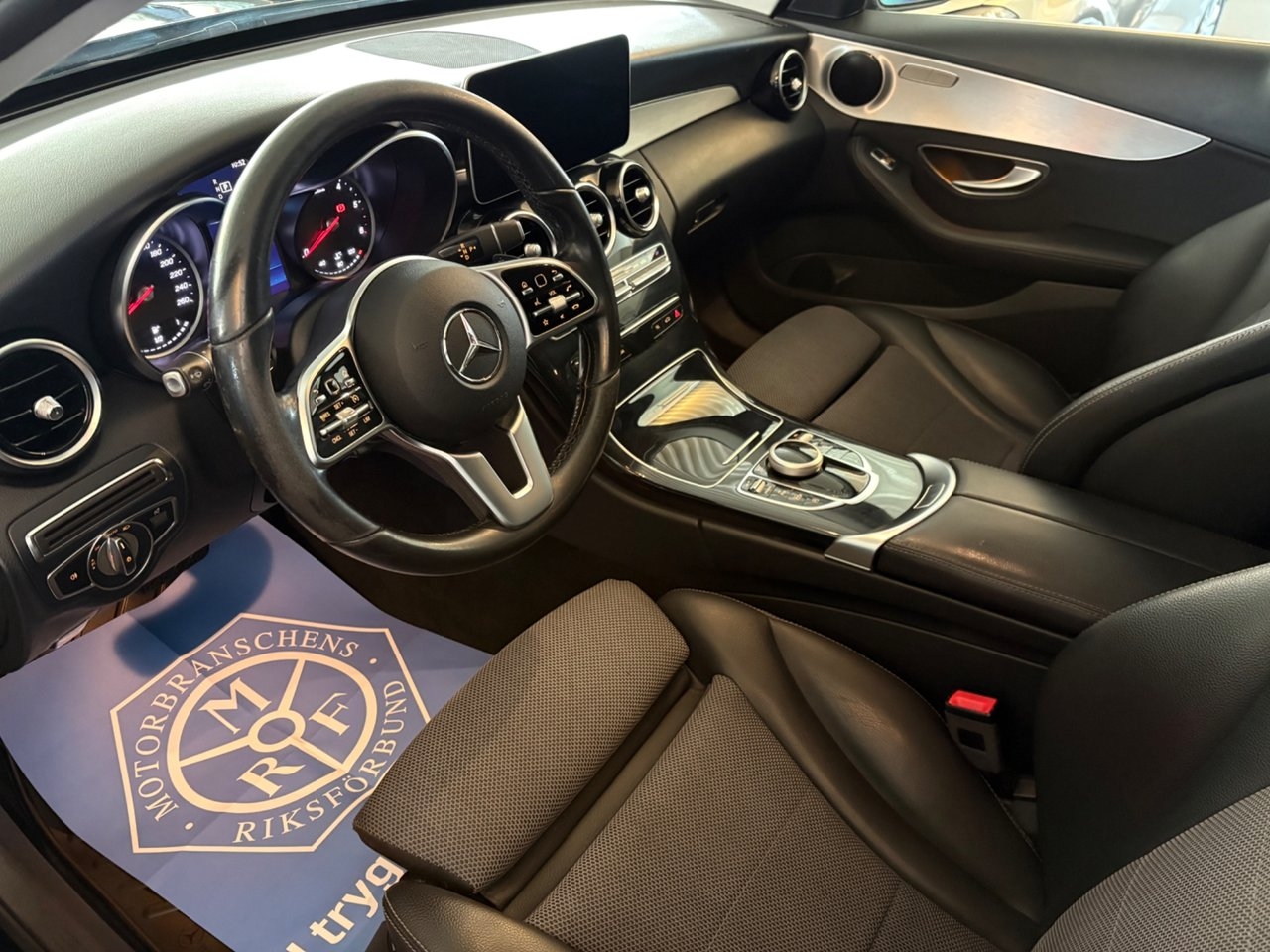 Mercedes-Benz C 2019, bild 5/8