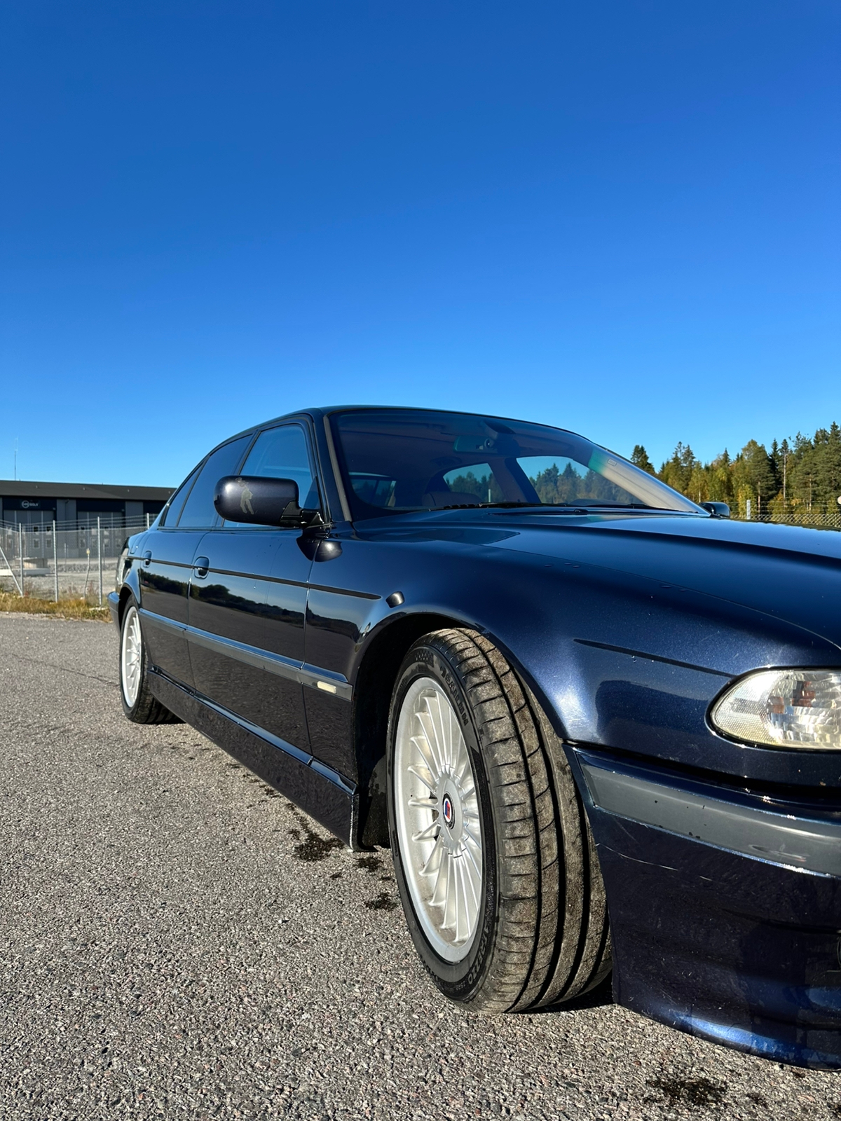 BMW 740
