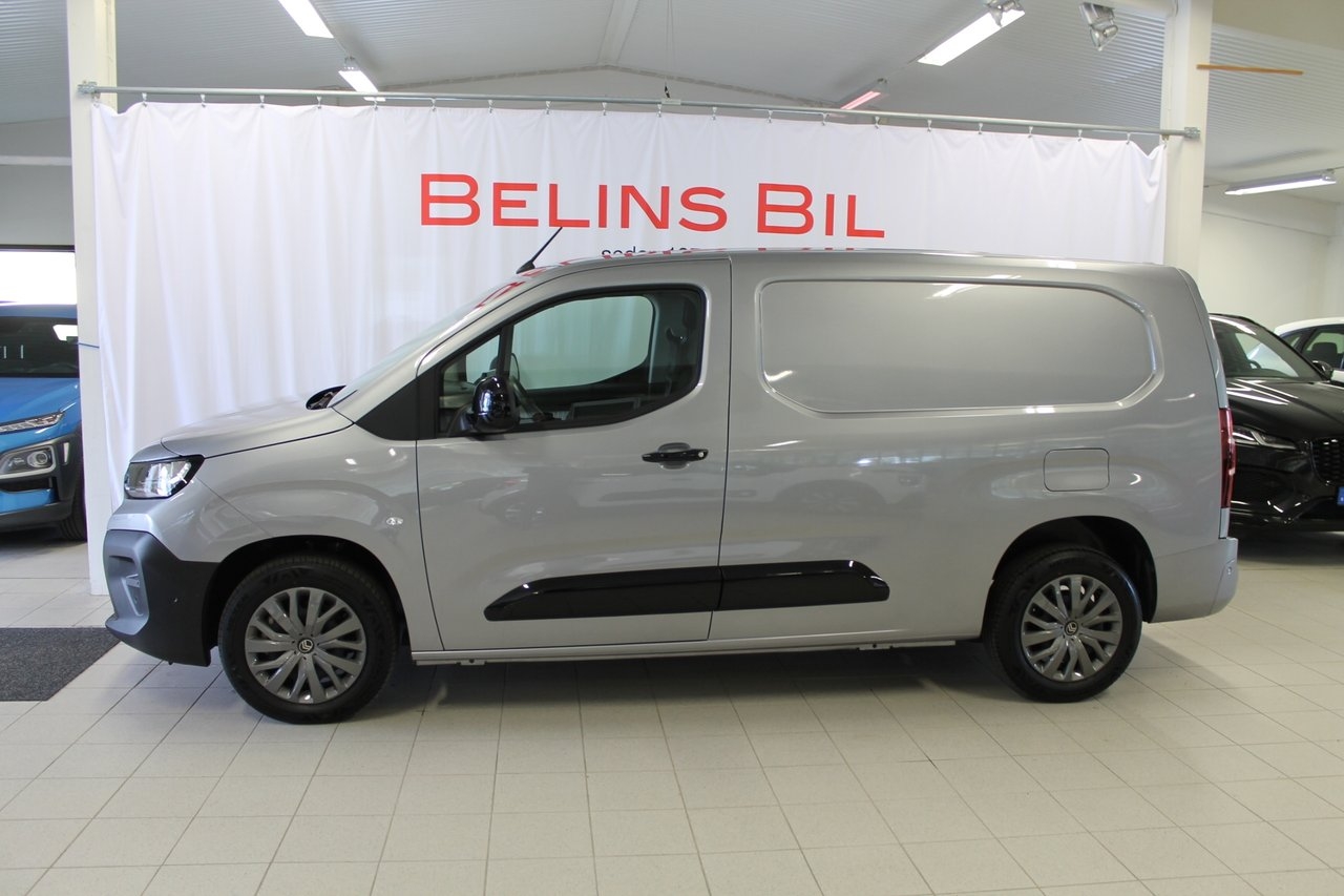 Citroen Berlingo 1.5D 130 AUT8 BUSINESS 2025, bild 2/9