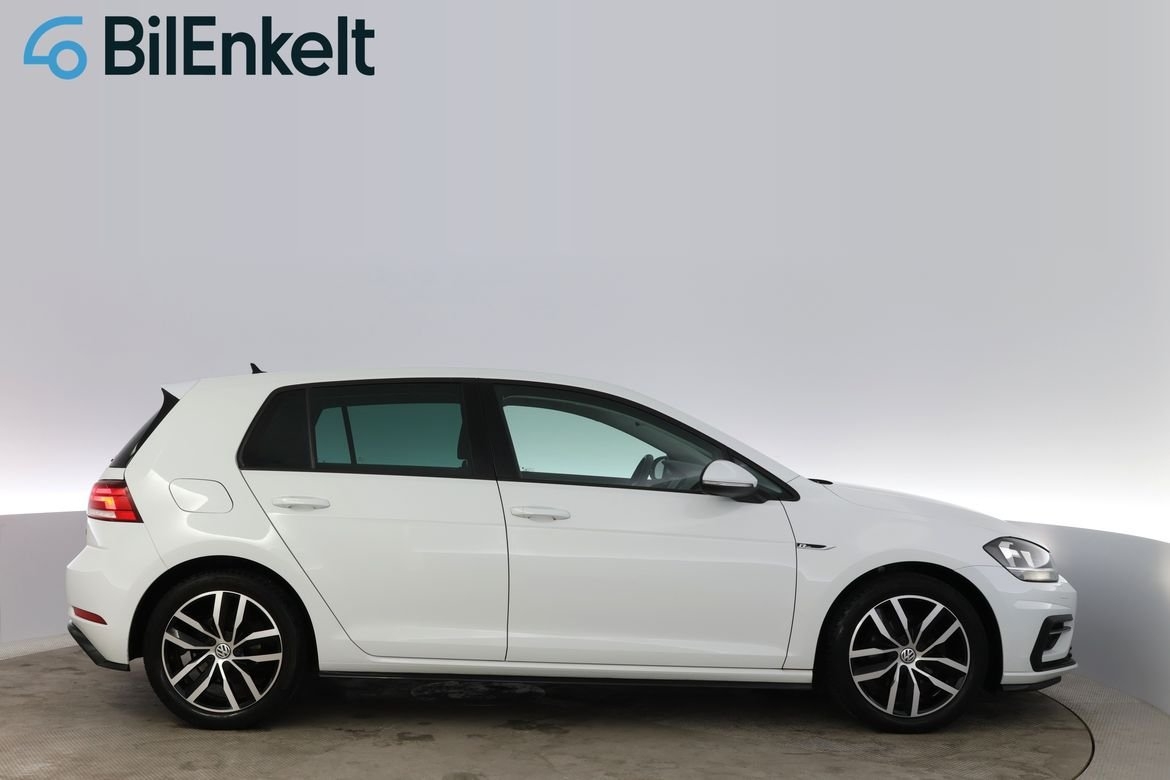 Volkswagen Golf 110 TSI R-Line Drag 2018, bild 2/30