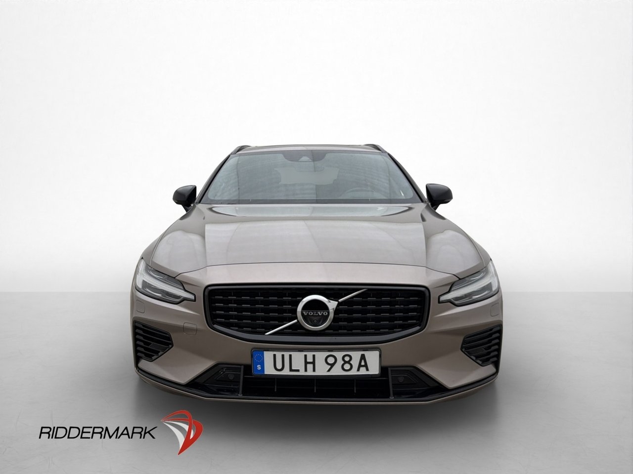 Volvo V60 2021, bild 2/38