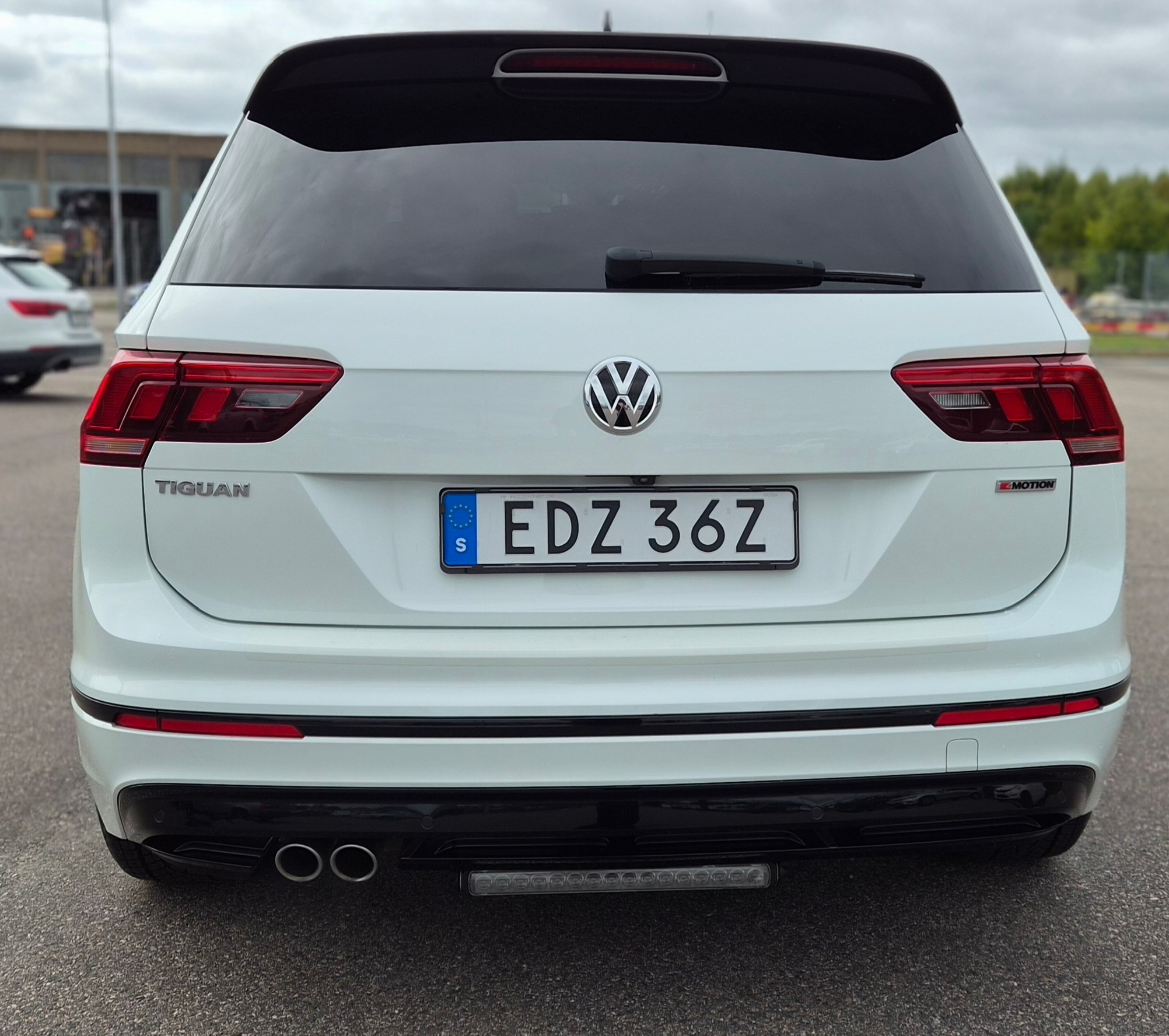 Volkswagen Tiguan 2019, bild 2/6