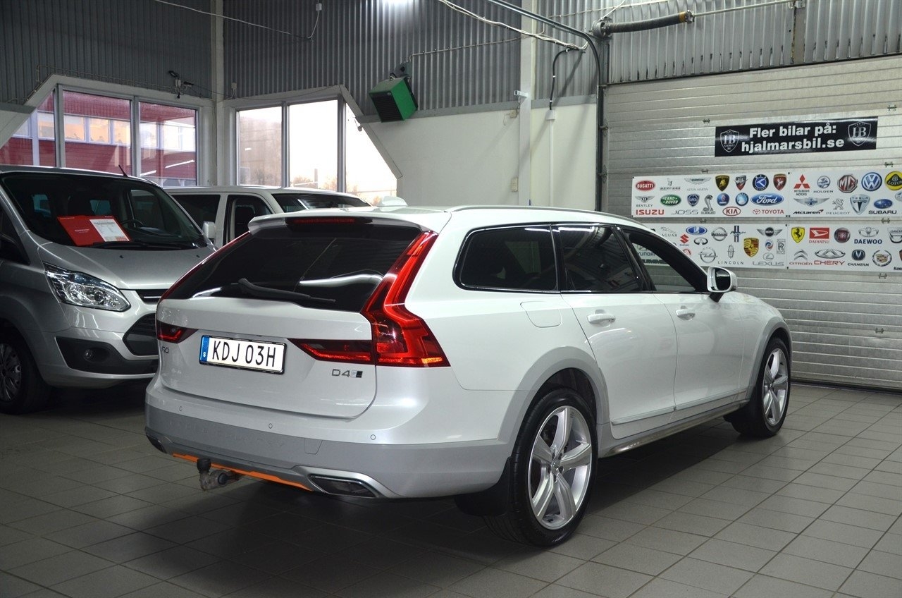 Volvo V90 Cross Country 2019, bild 3/10