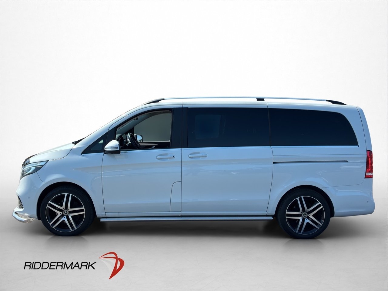 Mercedes-Benz V 2022, photo 6/38