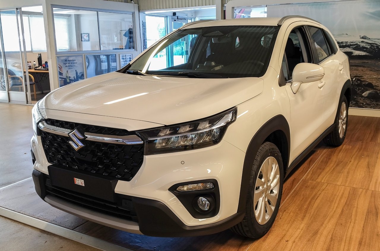 Suzuki S-Cross