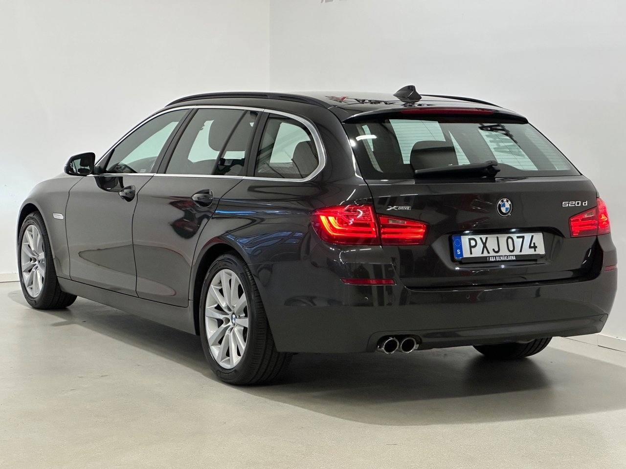 BMW 520 d xDrive Touring Steptronic 2017, bild 6/10