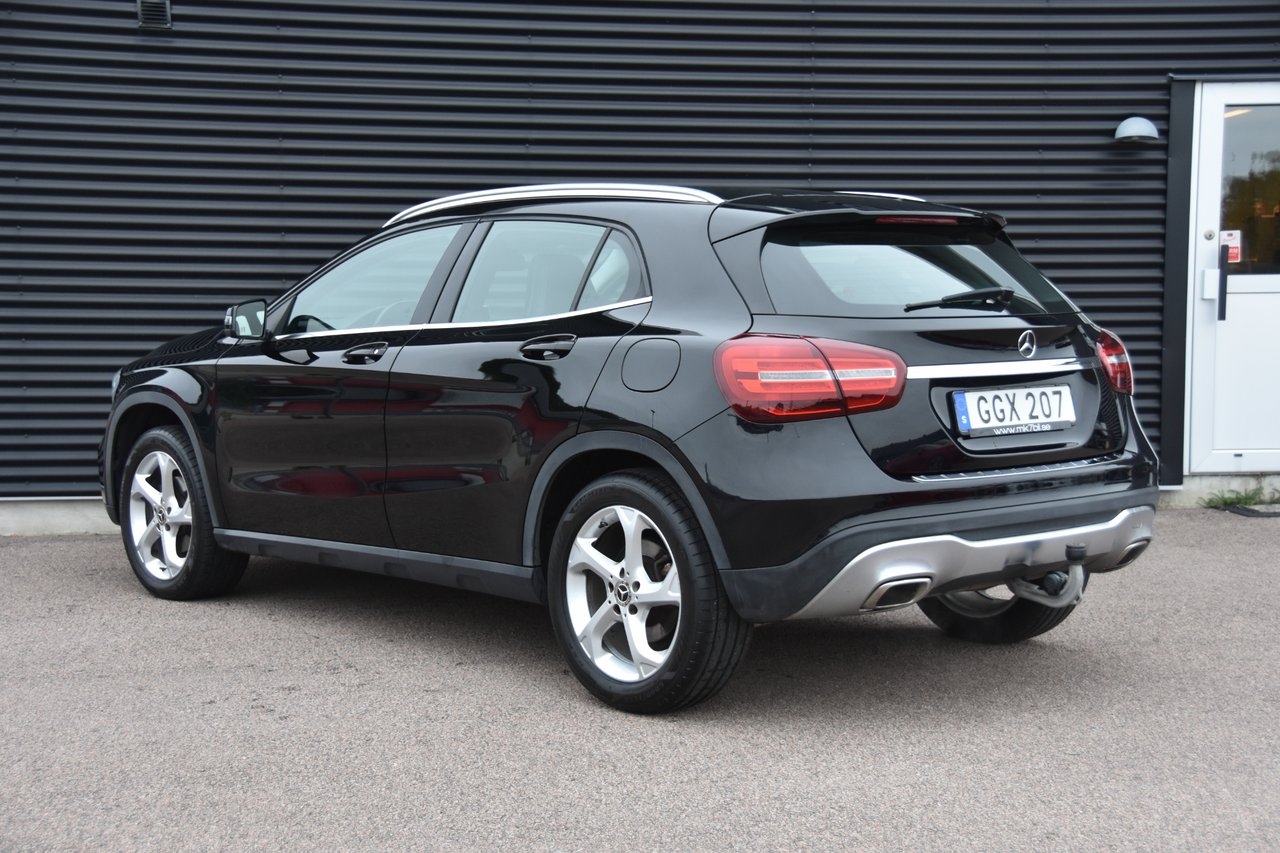 Mercedes-Benz GLA 2018, photo 4/10