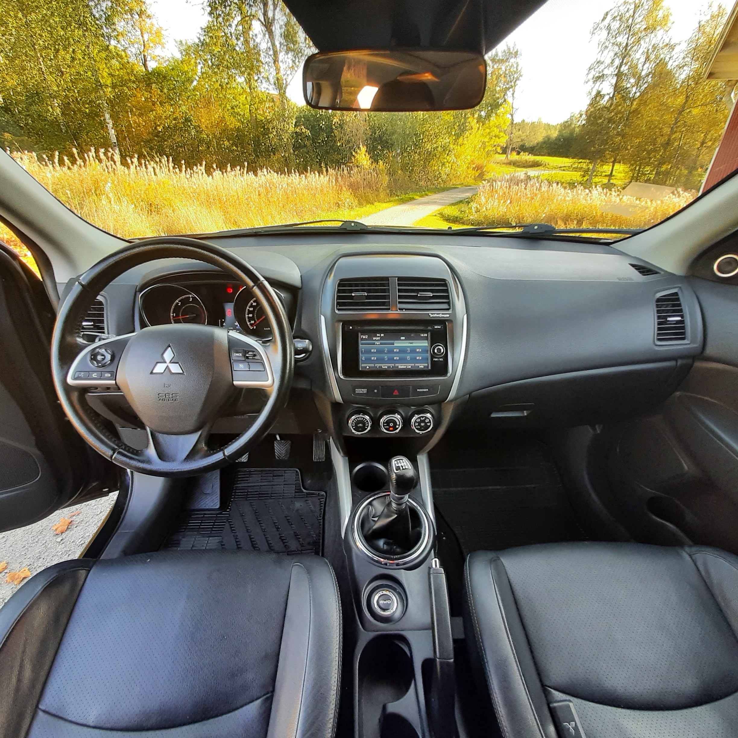 Mitsubishi ASX 1.8 Di 2013, bild 5/10