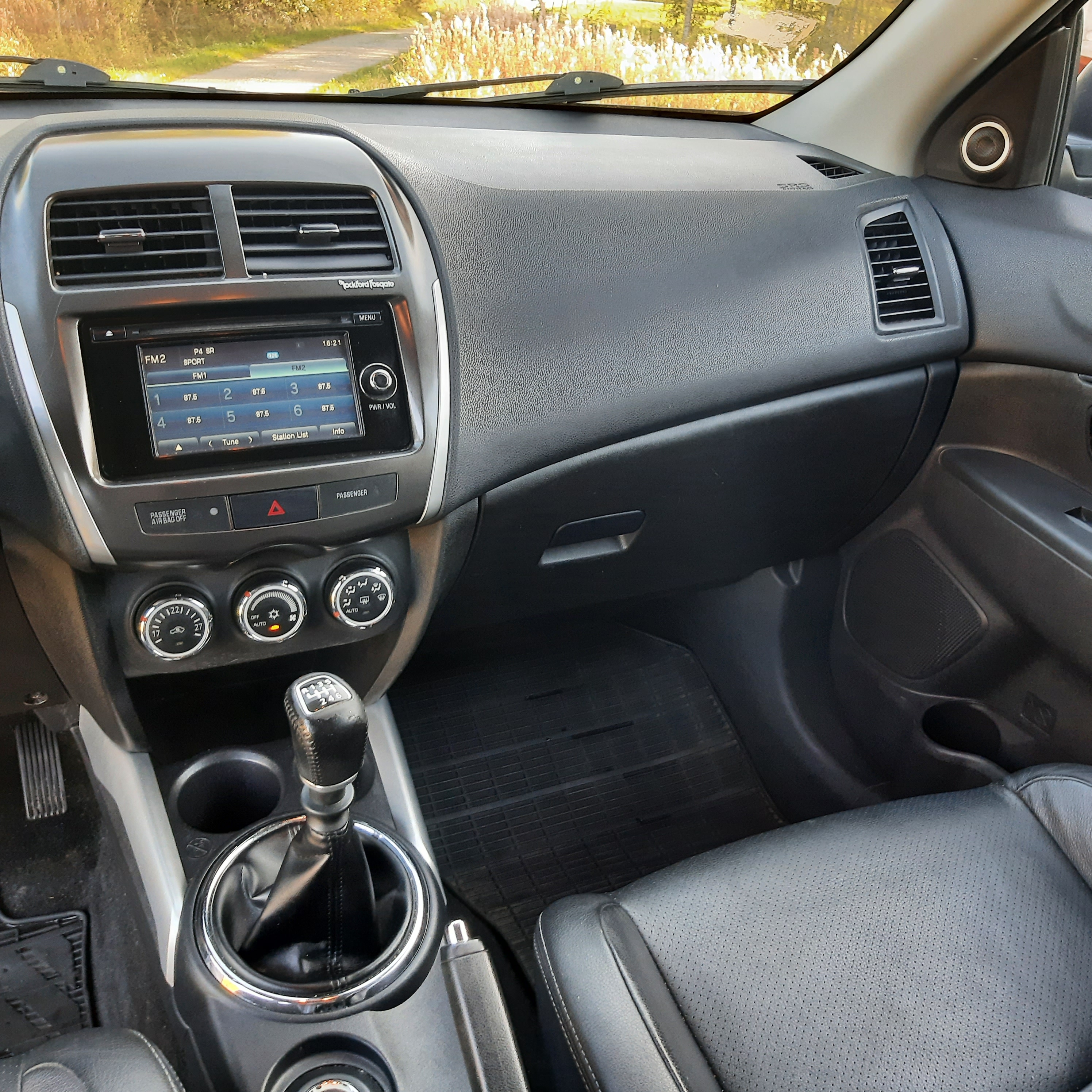 Mitsubishi ASX 1.8 Di 2013, bild 7/10