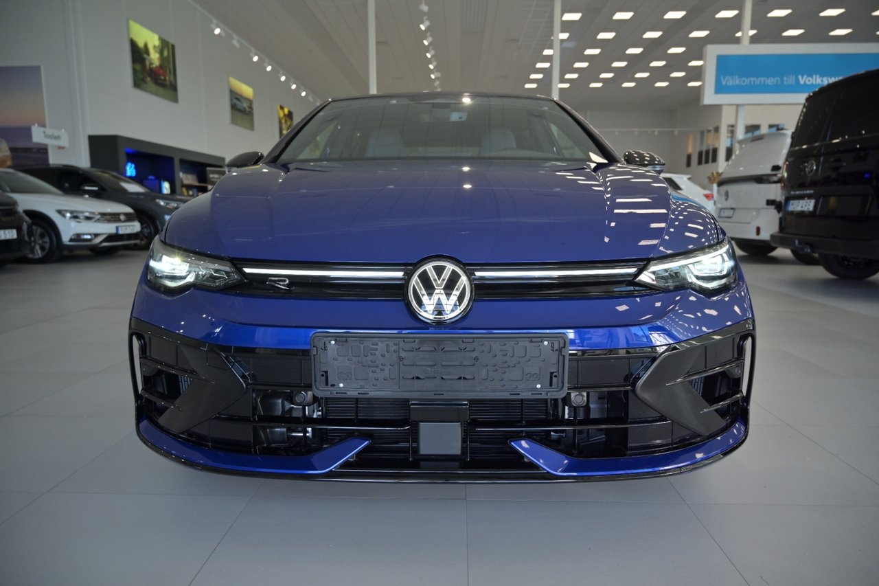 Volkswagen Golf R 333 hk 2026, bild 3/10