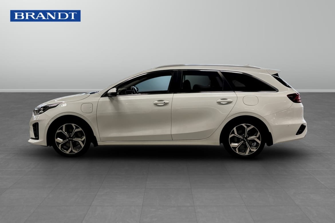 Kia Ceed Sportswagon PHEV DCT 141hk 2020, bild 3/7