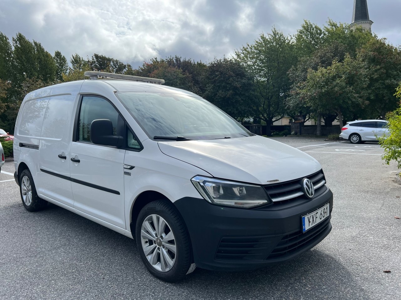 Volkswagen Caddy Maxi 2019, bild 2/10
