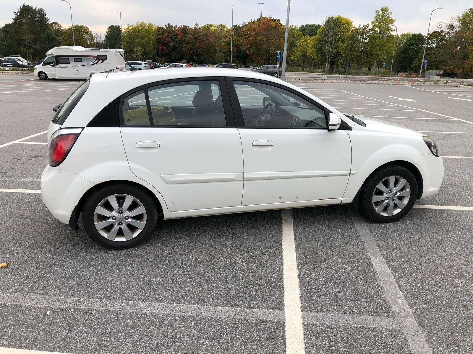 Kia Rio 1.4 Manuell 2010, bild 3/9