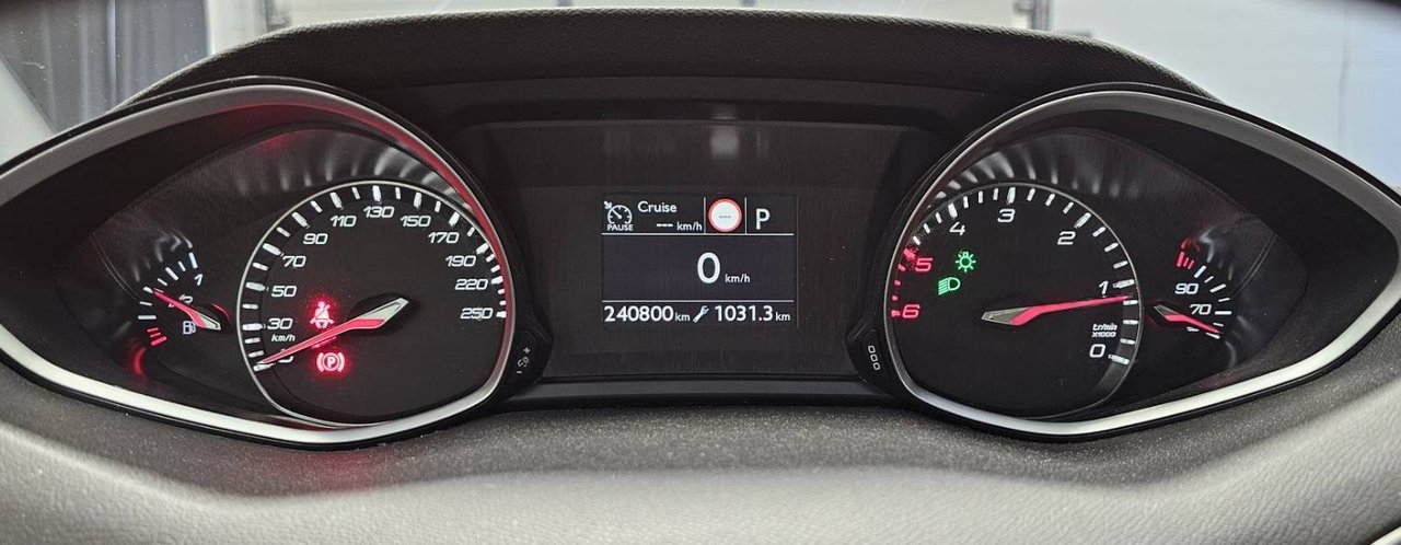 Peugeot 308 2019, bild 6/10