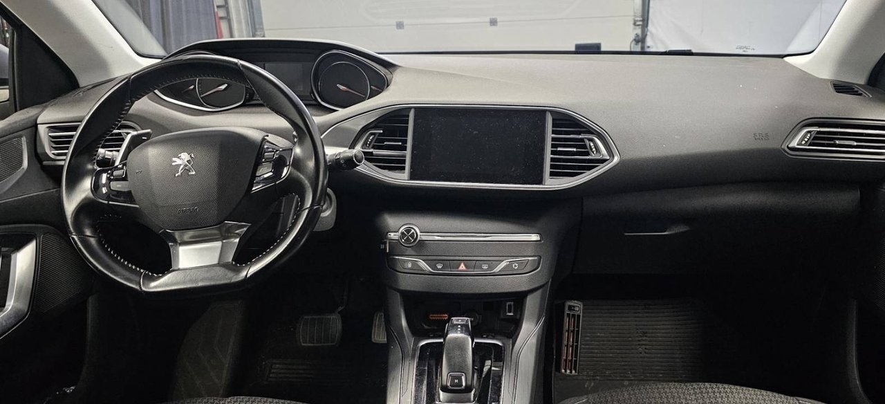 Peugeot 308 2019, bild 3/10