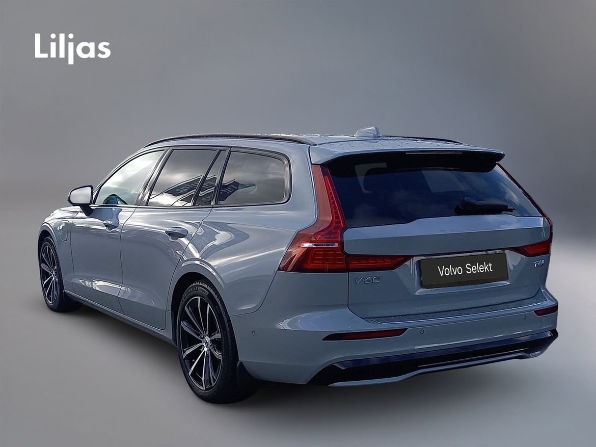 Volvo V60 2025, photo 3/4