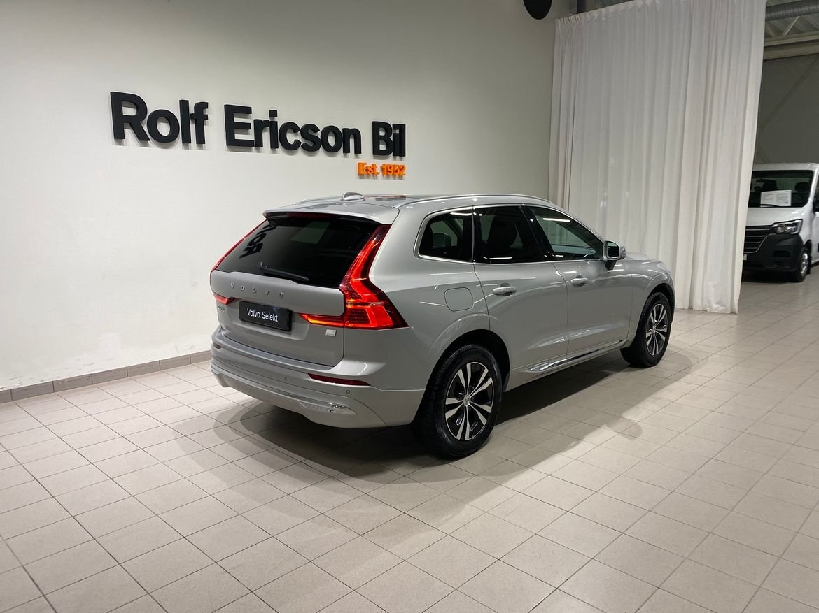 Volvo XC60 Recharge T6 Core Edition 2023, photo 5/10