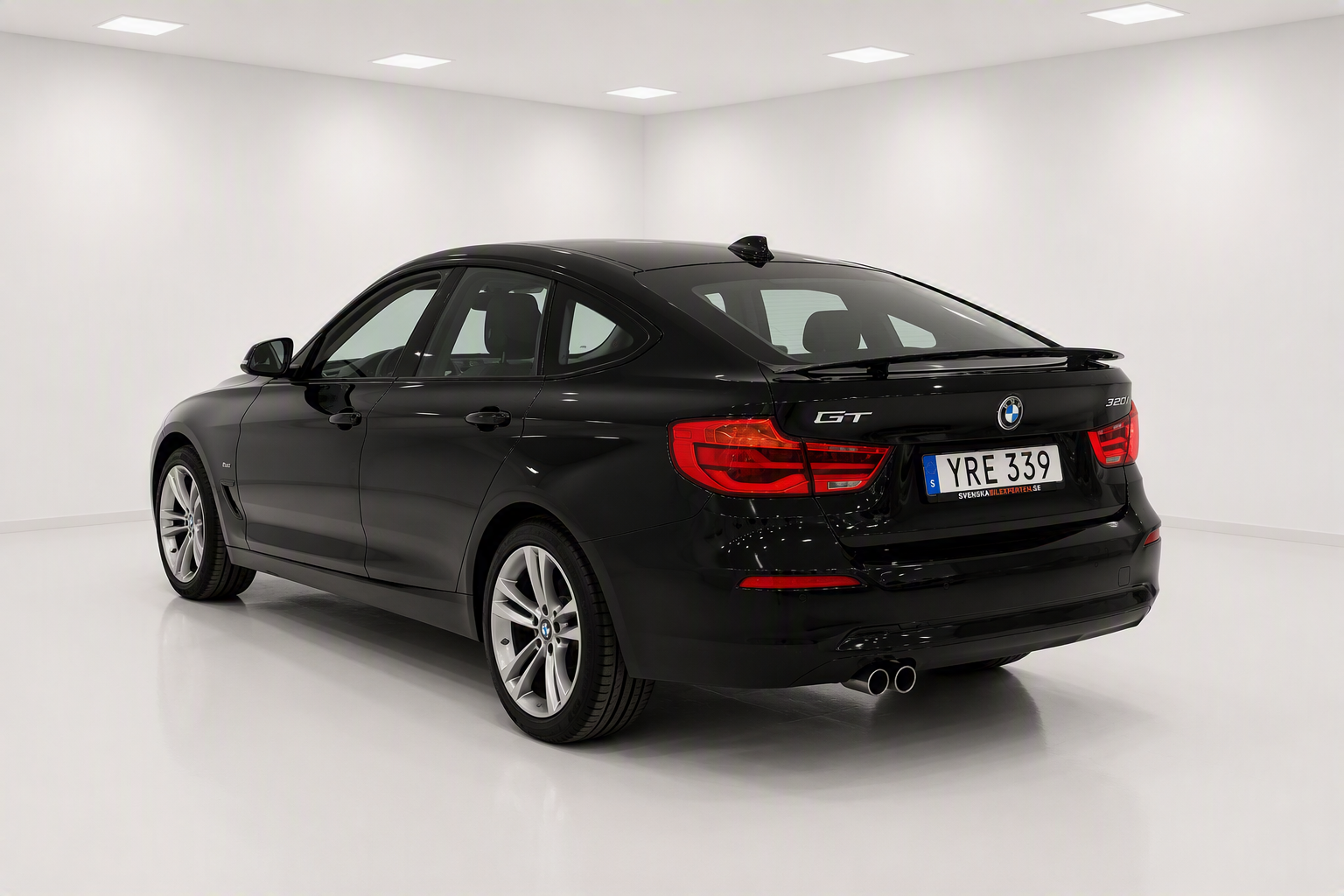 BMW 320 d xDrive Gran Turismo Steptronic 2018, photo 2/5