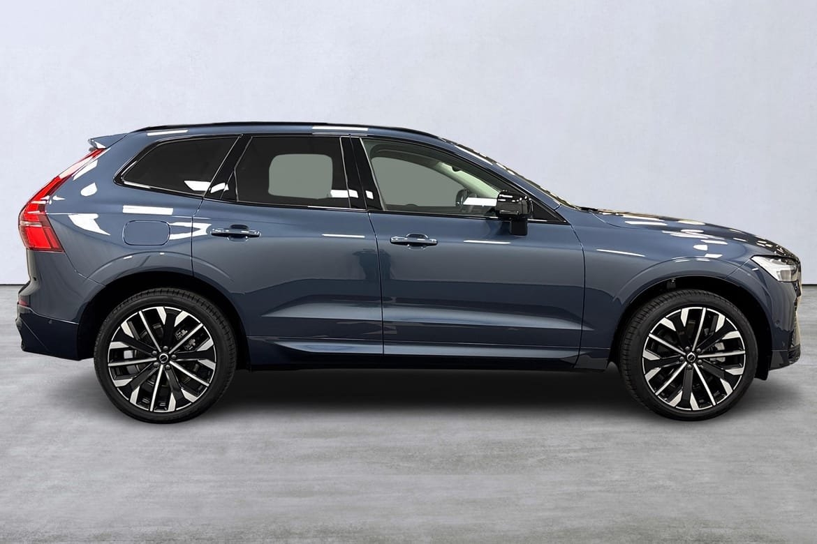 Volvo XC60 T6 Plus Dark Nordic Edition 2026, bild 3/10