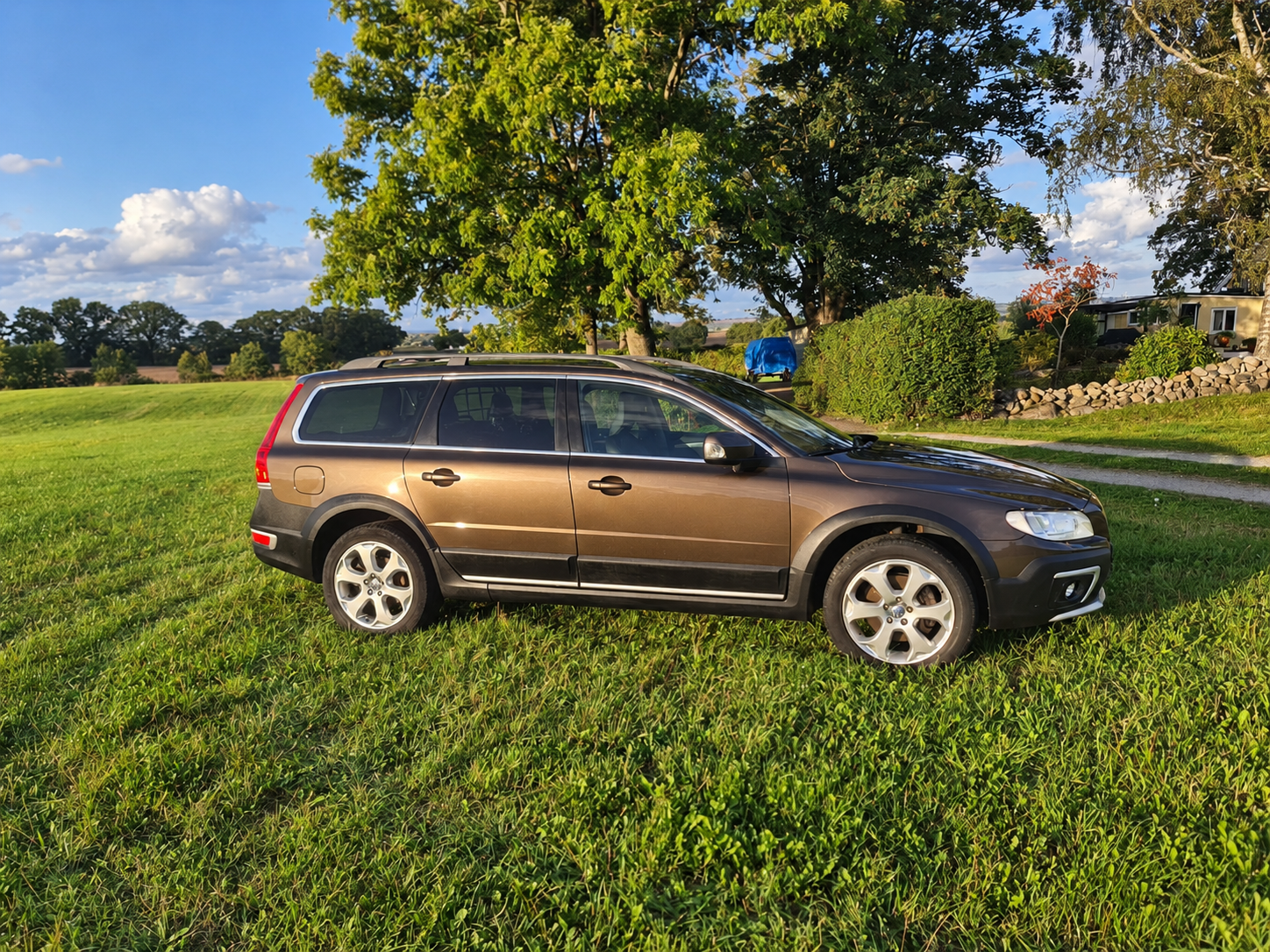 Volvo XC70 D4 AWD Geartronic 2015, photo 2/10