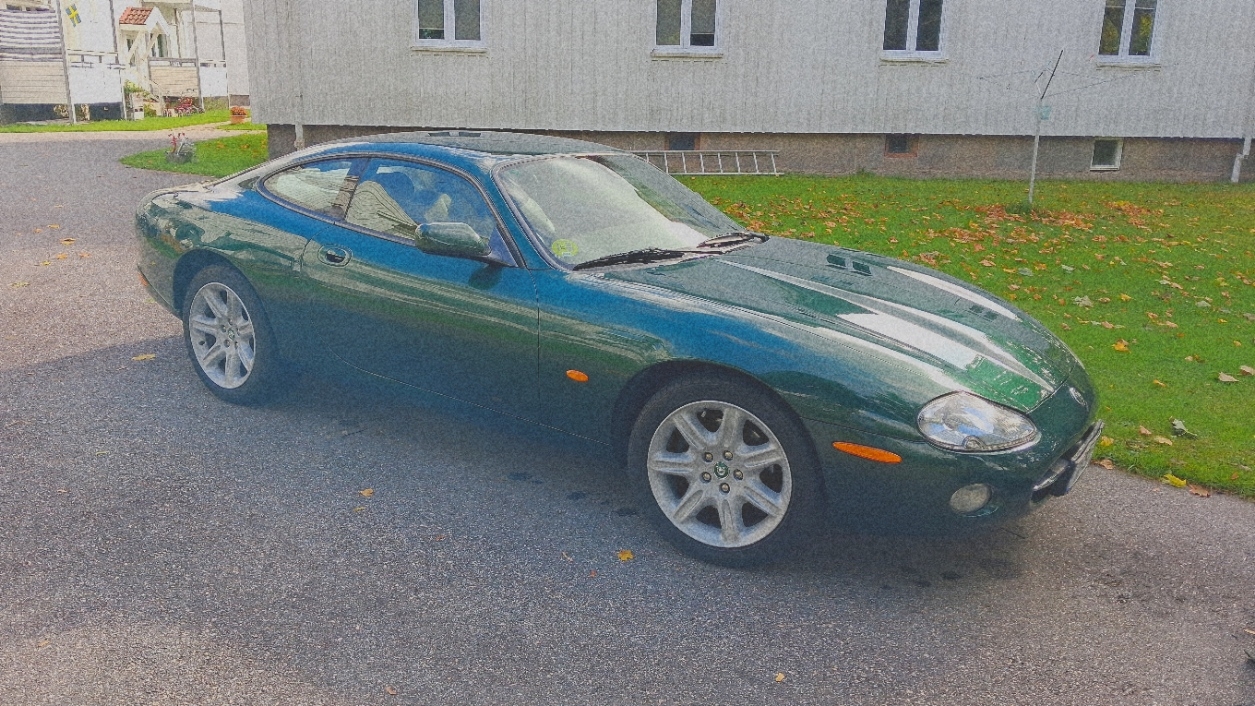 Jaguar XK 8 4.2 V8 Automatisk 2004, bild 2/5