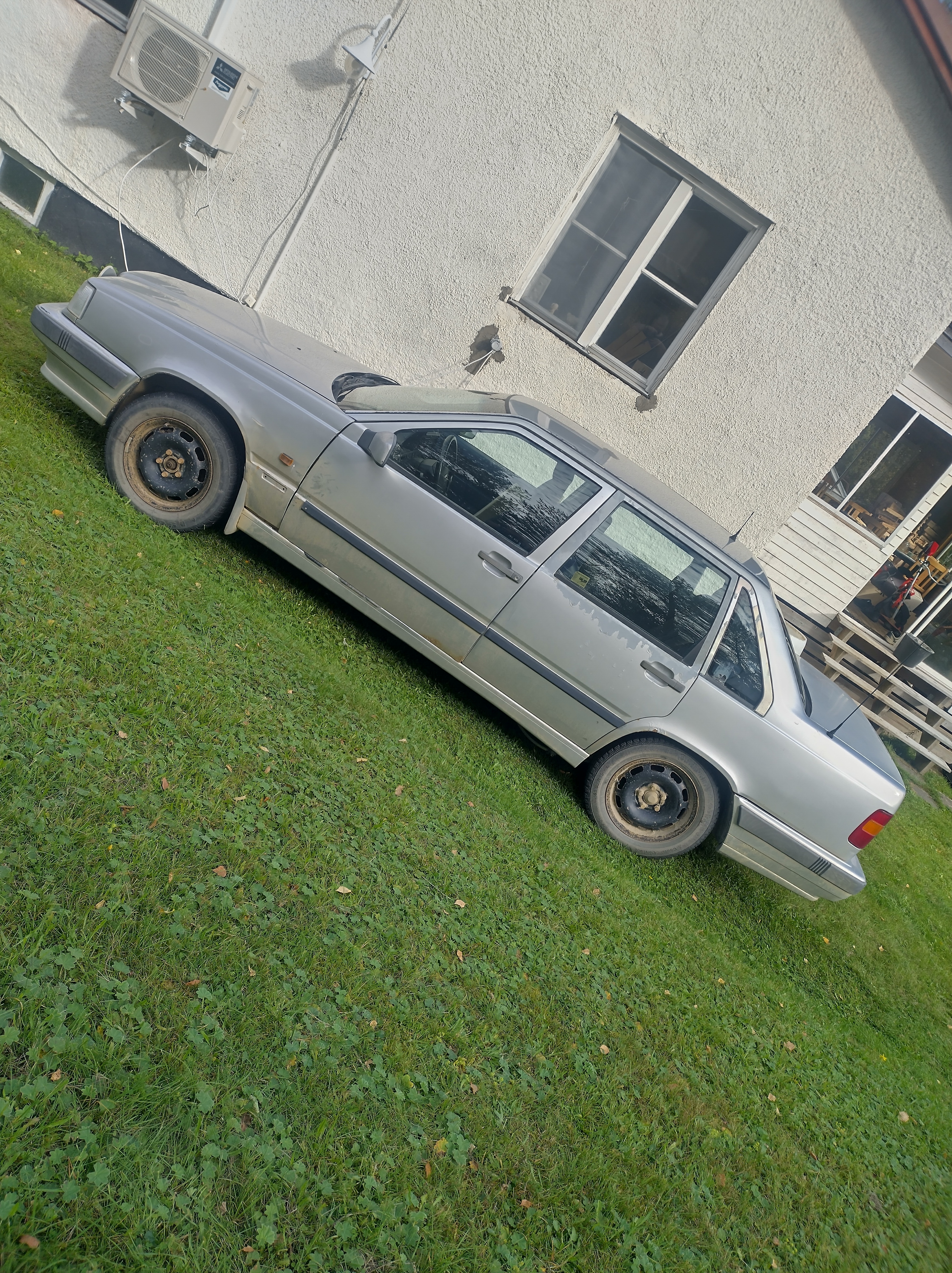 Volvo 850 2.5 10V Manuell 1994, kuva 2/4