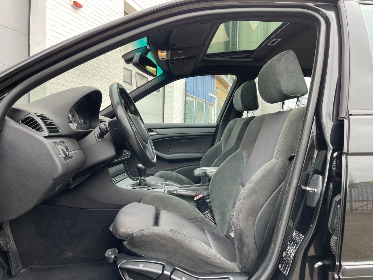 BMW 330 i Touring M-Sport 231 hk 2003, bild 6/27