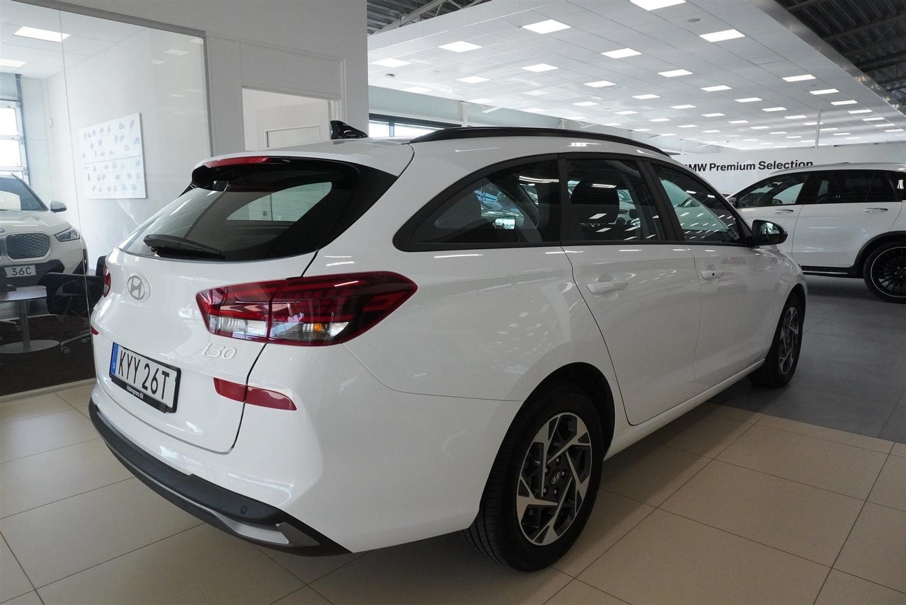 Hyundai i30 2025, bild 5/9
