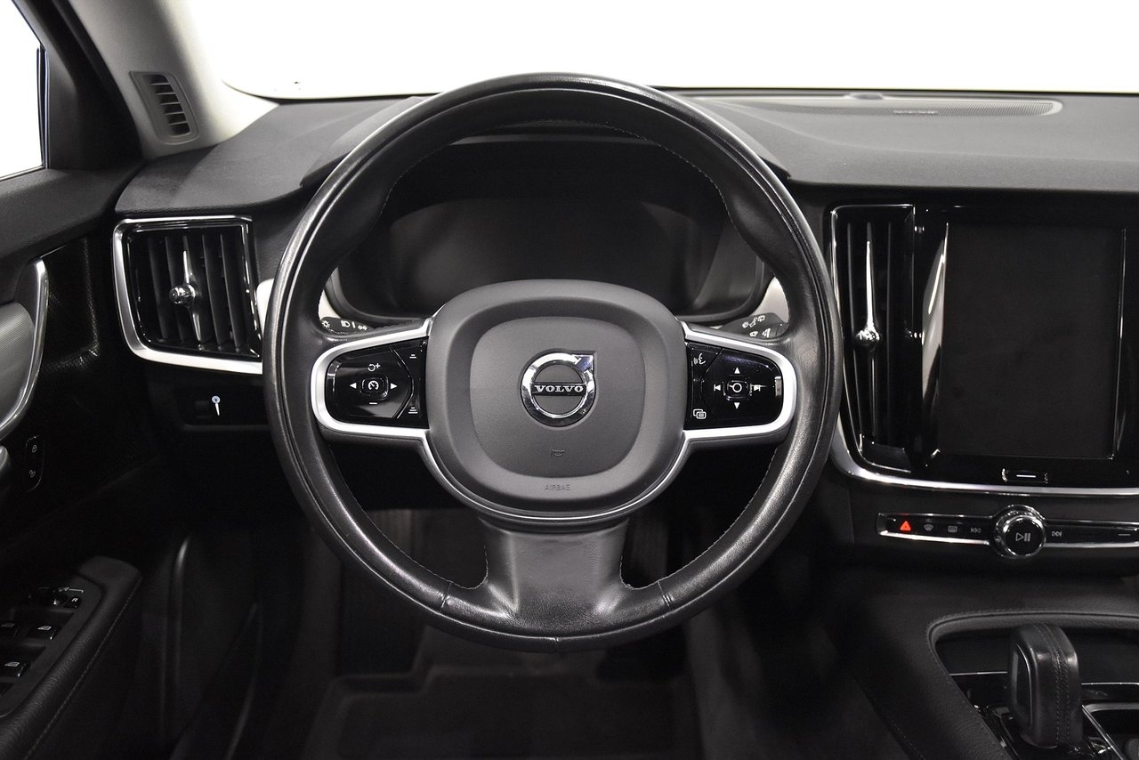 Volvo V90 2021, bild 2/10