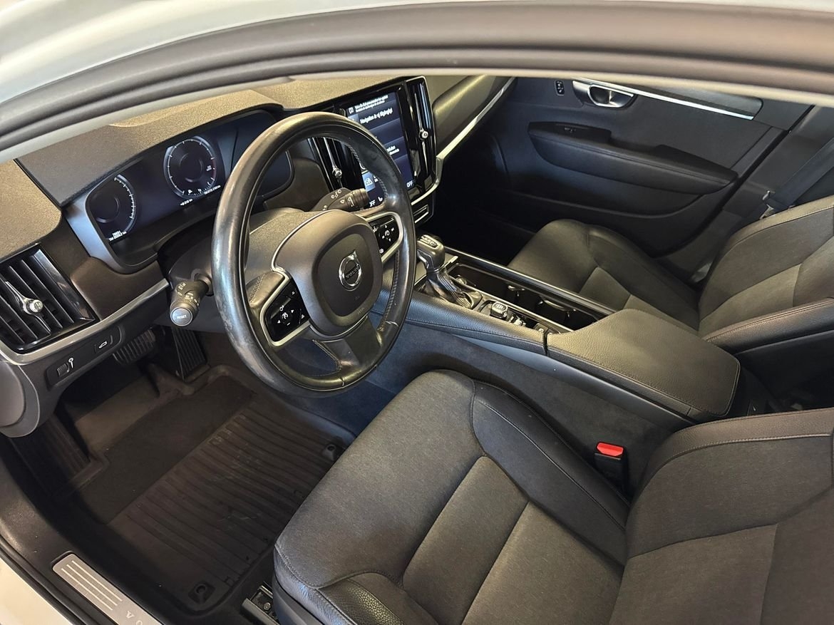 Volvo V90 Cross Country 2018, bild 6/10