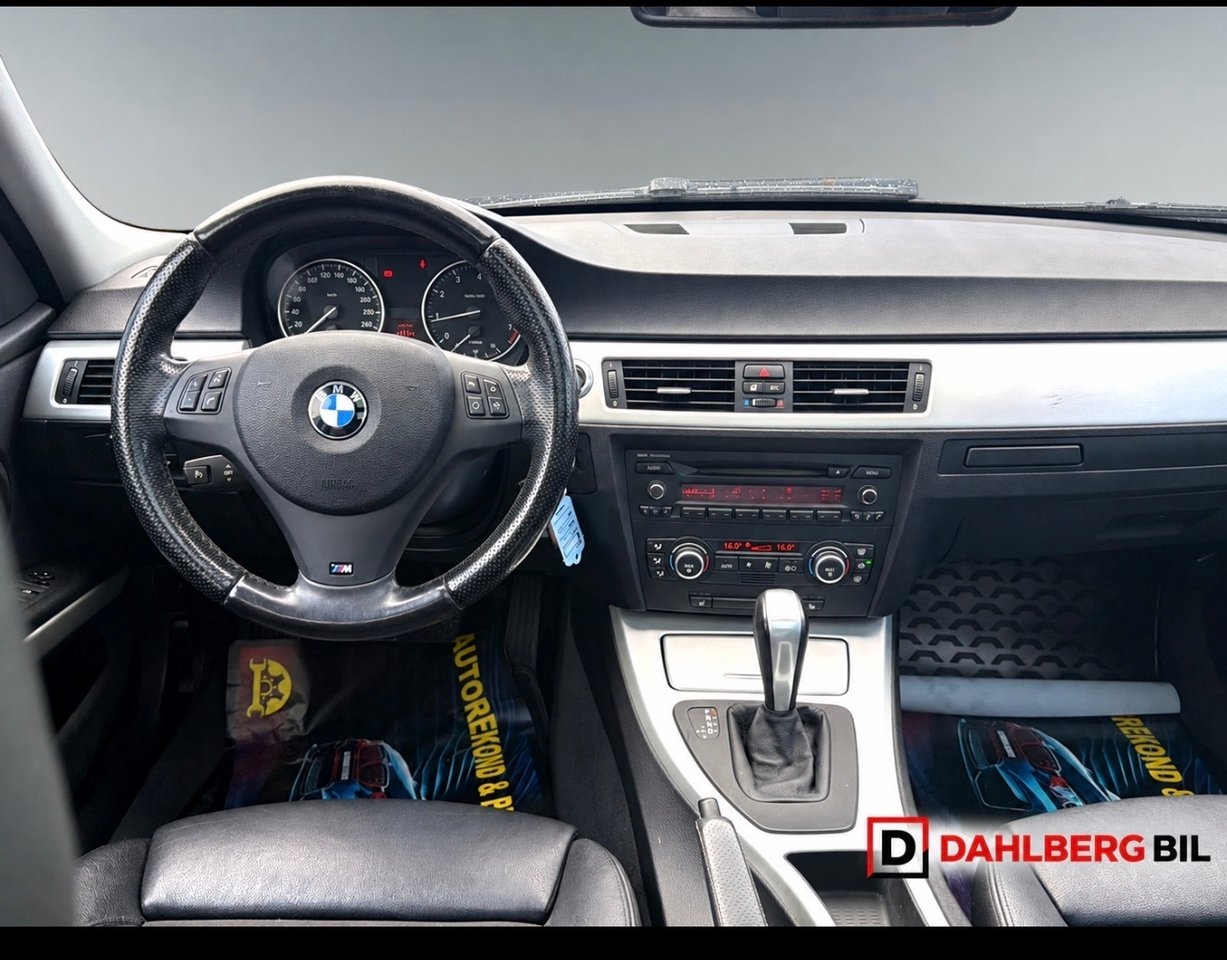 BMW 320i 2008, bild 7/10