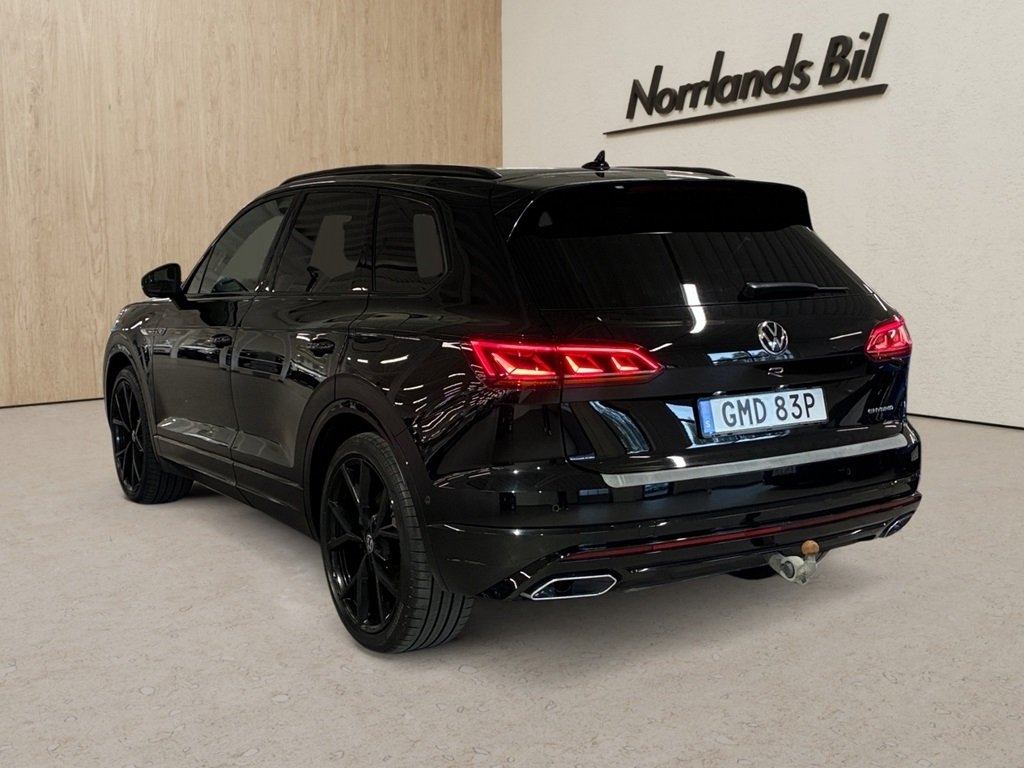 Volkswagen Touareg 2023, bild 3/9