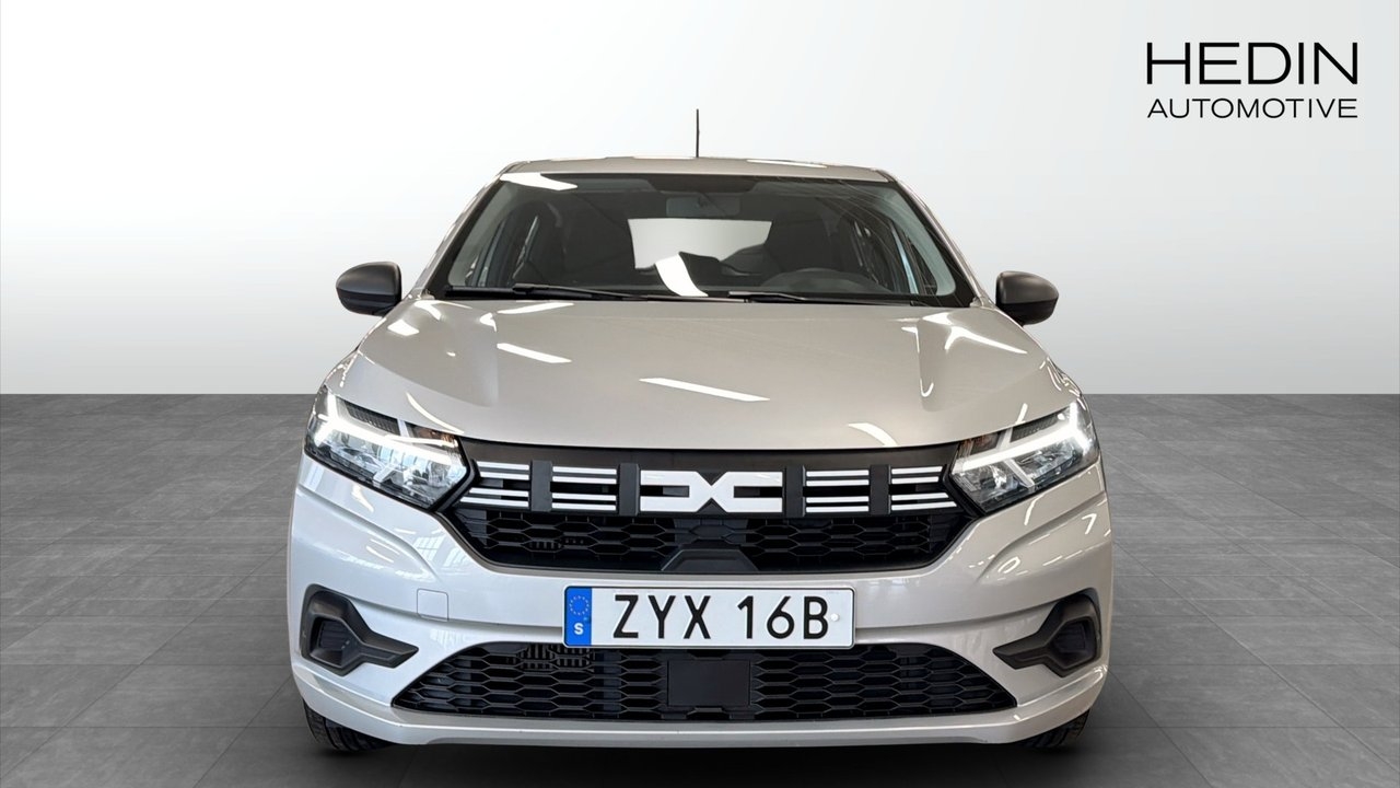 Dacia Sandero 1.0 TCe 91hp Manual 2023, bild 2/17