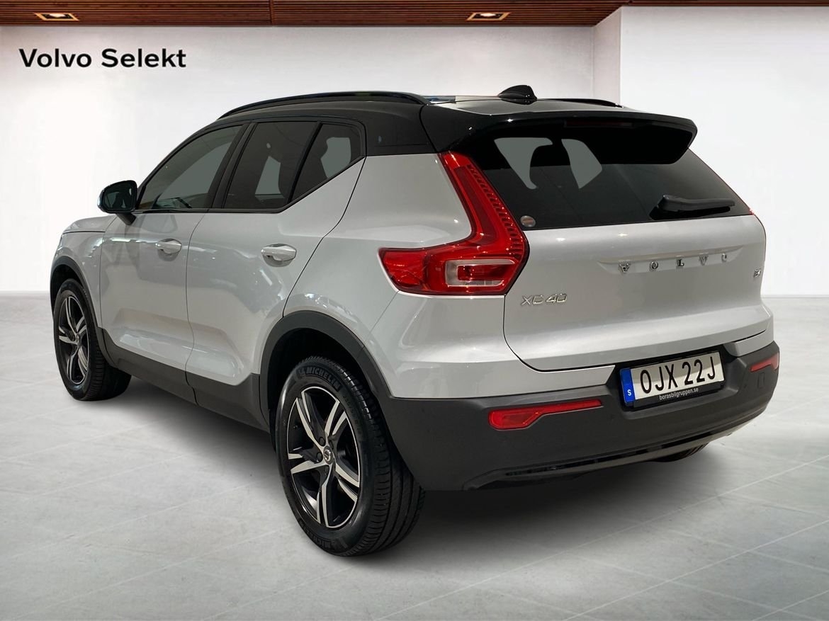 Volvo XC40 B4 FWD Bensin R-Design 2021, bild 4/10
