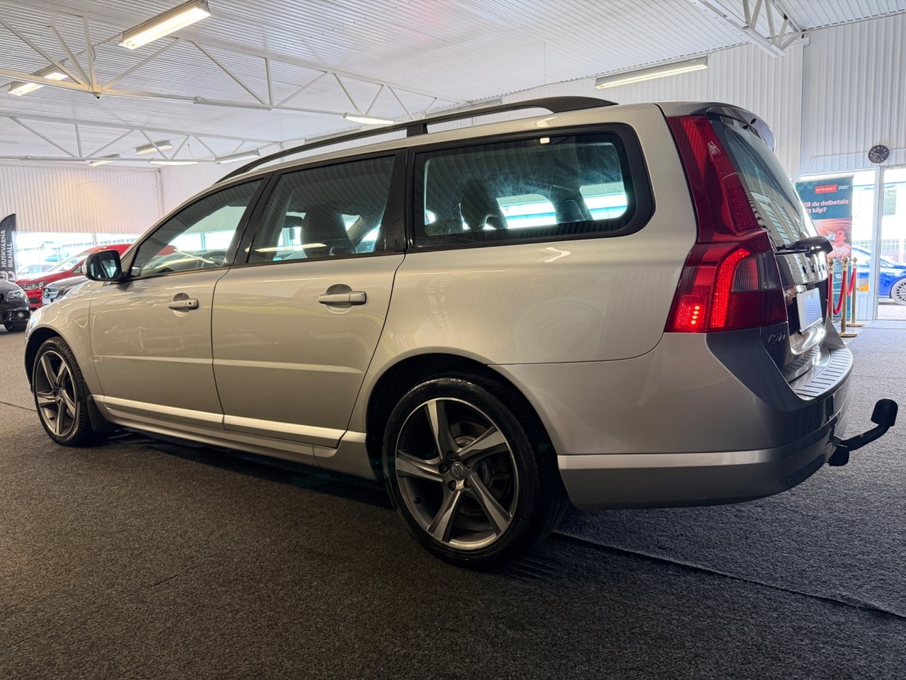 Volvo V70 D5 Momentum Deag Euro 4 2008, bild 4/10