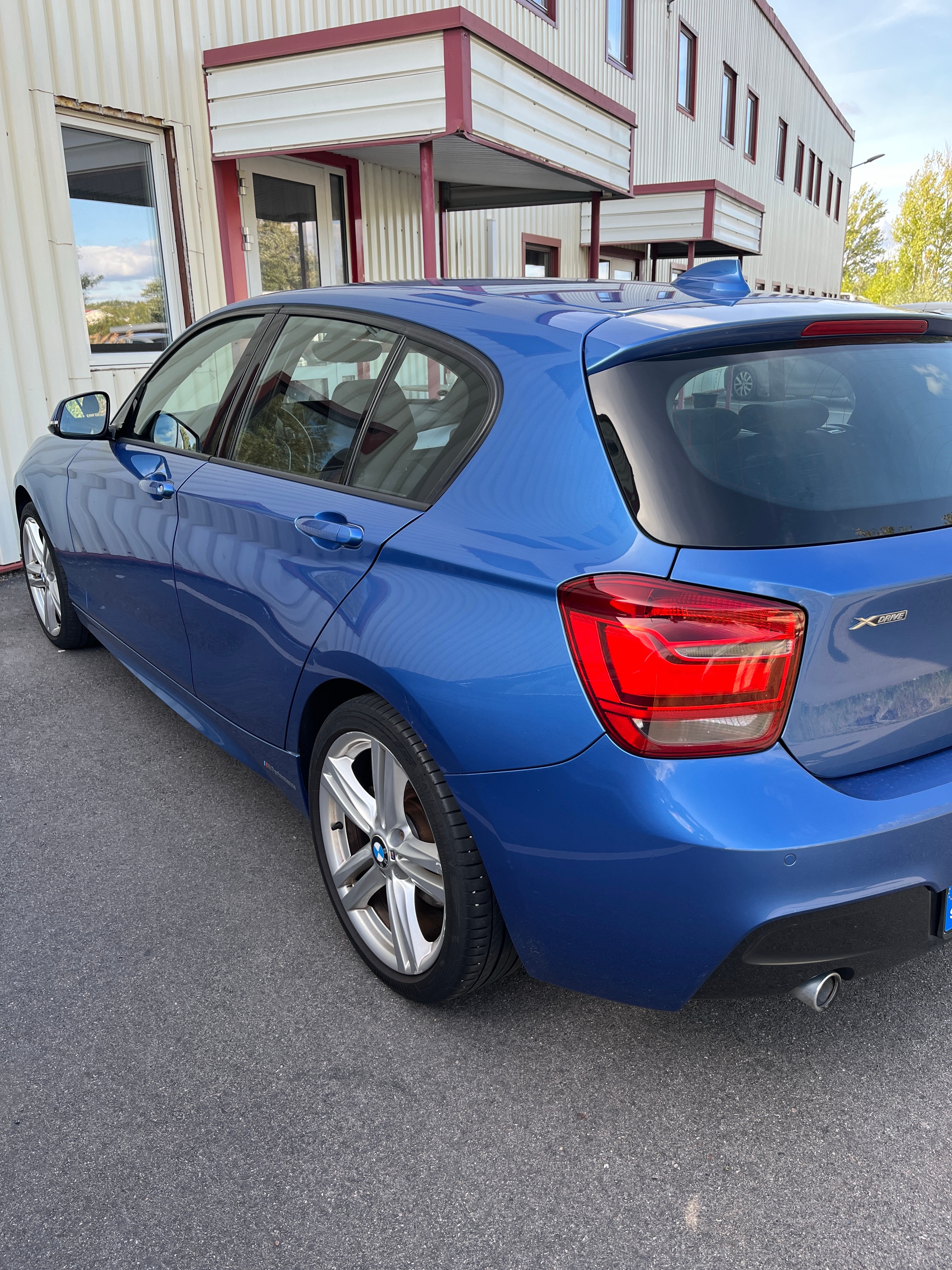 BMW 120 d xDrive 5-dörrars Manuell 2013, bild 3/5