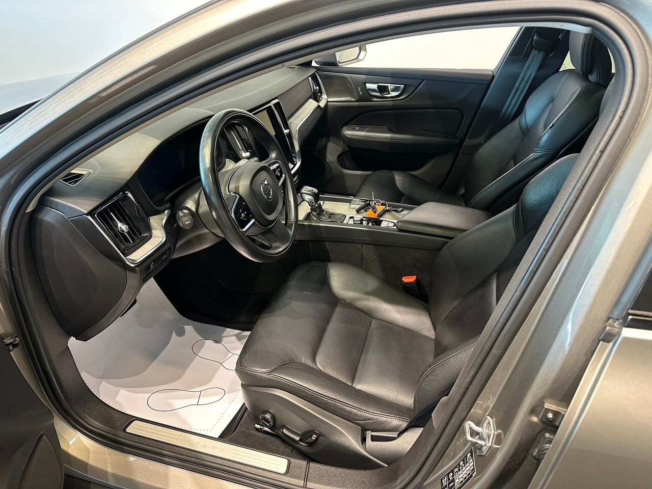 Volvo V60 Cross Country 2021, bild 5/10