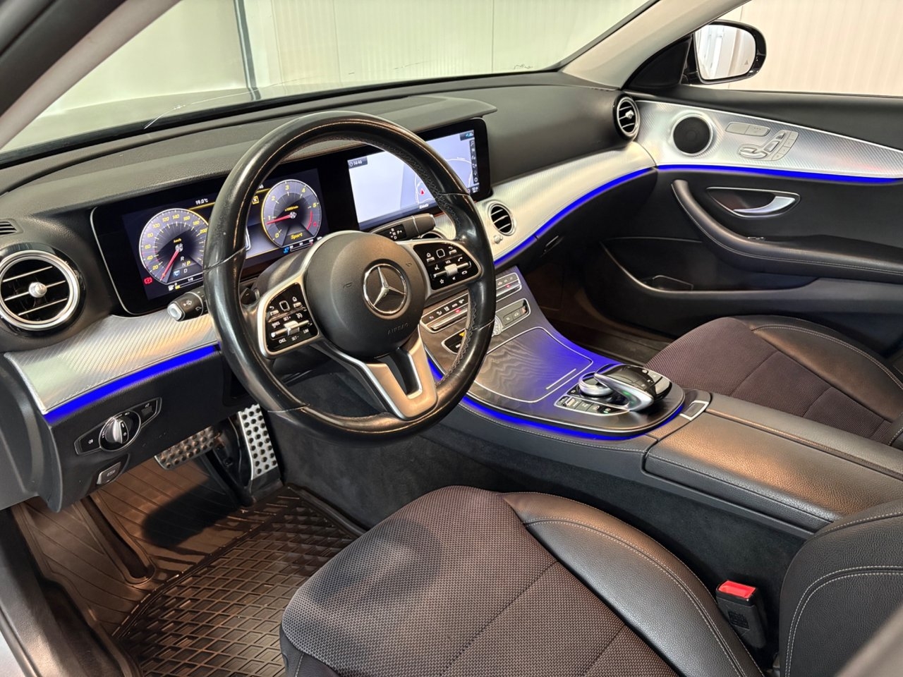 Mercedes-Benz E 2019, bild 7/10